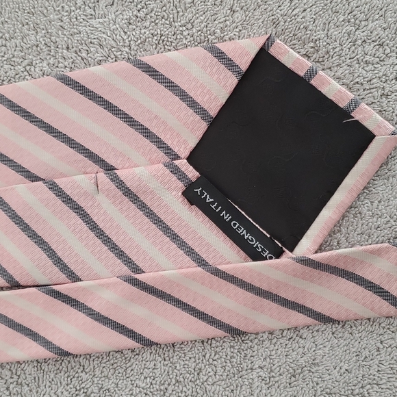 Tie for men - Picture 3 of 3